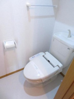 ゆったりとした空間のトイレです