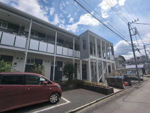 落ち着いた雰囲気の外観です