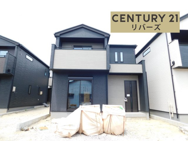 清須市中河原の新築一戸建の外観|☆３号棟☆　　いつでもご案内できます♪（お問合せ当日、平日、水曜、夜間もＯＫ）　長期優良住宅！　ＺＥＨ水準住宅！　駐車並列３台ＯＫ！　続き間ＬＤＫ２１．５帖♪　収納豊富な間取り♪