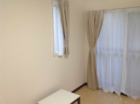 ゆったり過ごせる居間です