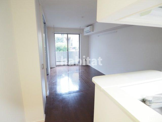 【居間・リビング】 | La Vita Felice | (別部屋参考写真)カウンターキッチン越しにお部屋が見渡せます(別部屋参考写真)