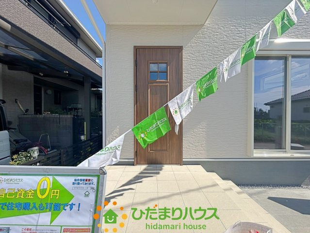 久喜下早見　新築一戸建て　リーブルファインの玄関