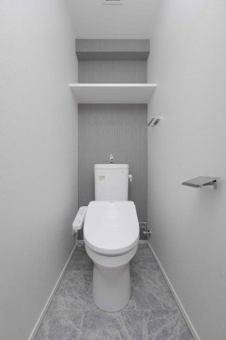 新品家具付きマンション港2(KaGood福岡)のトイレ