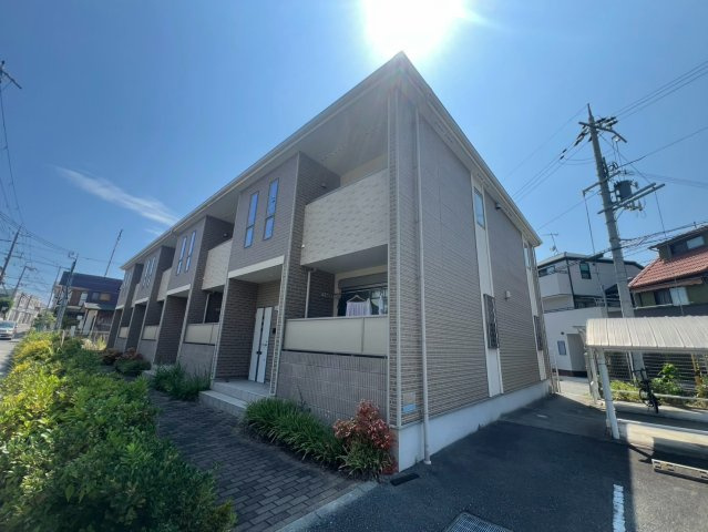 リュクス西明石Ⅱの外観