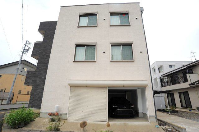七瀬中古住宅の外観