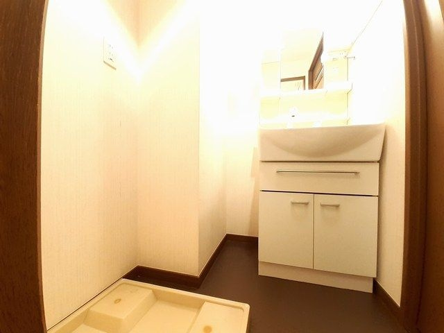 ペルグランデ友丘の独立洗面台