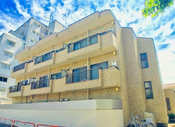 グランドール梶山の外観|外観もきれいです