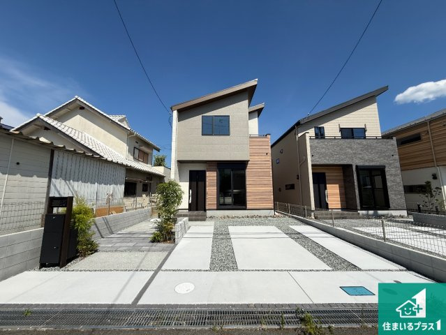 河内長野市南花台　新築一戸建ての外観|お客様に長く安心して住んでいだだける事にこだわった家づくり！住んでからのアフターサービスにもしっかりと取り組んでいます！