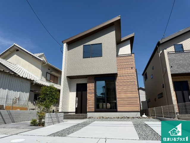 河内長野市南花台　新築一戸建ての外観|お客様に長く安心して住んでいだだける事にこだわった家づくり！住んでからのアフターサービスにもしっかりと取り組んでいます！