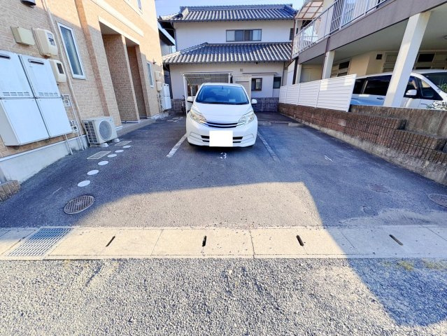Villa SAMAYAの駐車場