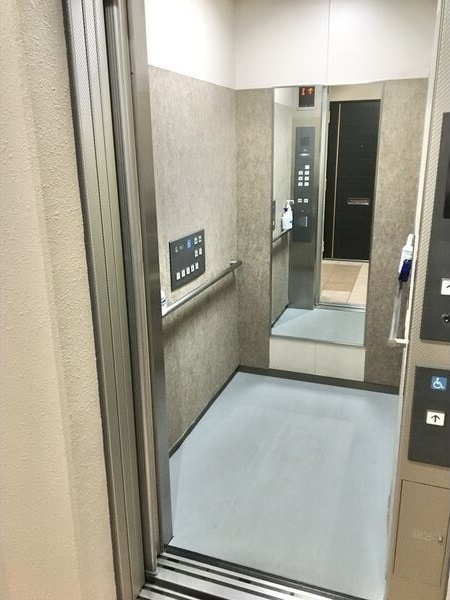 アスティオス港楽の設備