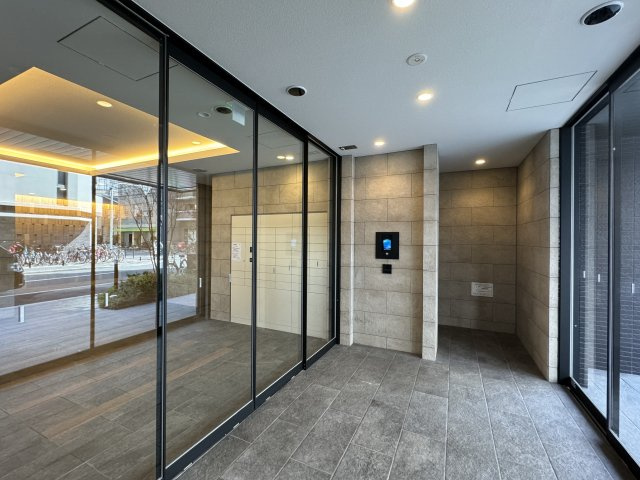 【エントランス】 | サザンクレストなんば南