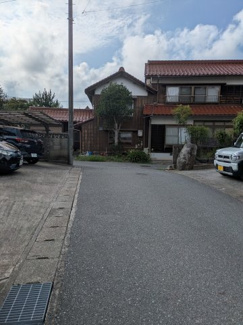 【前面道路含む現地写真】 | 鳥取市気高町宝木戸建て