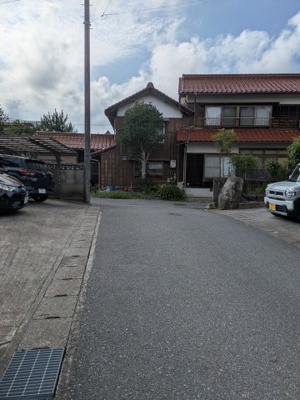 【前面道路含む現地写真】 | 鳥取市気高町宝木戸建て