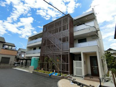 リブリ・Les Amisの外観