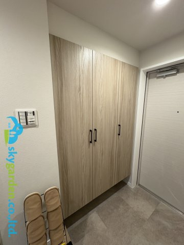 グランドビュー茅ヶ崎の玄関|シューズボックス