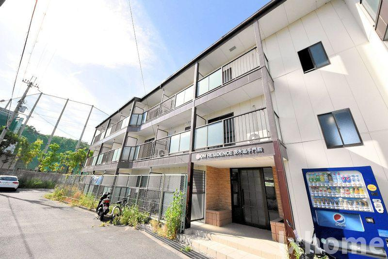 OMレジデンス茨木追手門前の外観|外観は落ち着いています