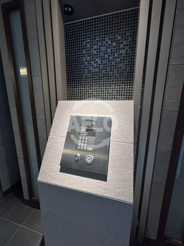 ファーストフィオーレ江坂垂水町のセキュリティ|ファーストフィオーレ江坂垂水町　オートロック