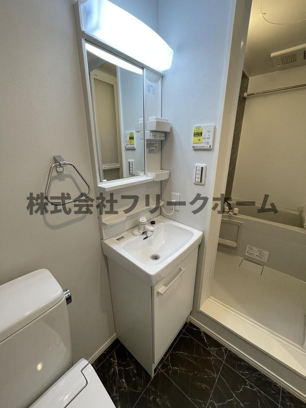 杉並区久我山４丁目のアパートの独立洗面台