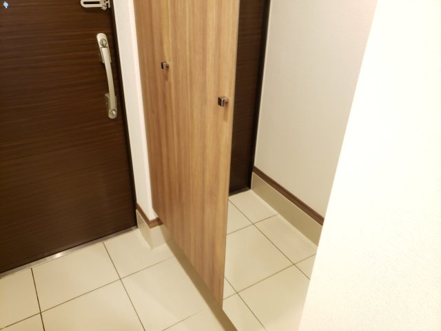 パレステージ新小岩ファストコートの玄関