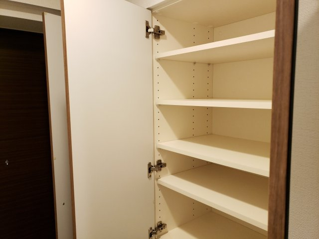 パレステージ新小岩ファストコートの収納