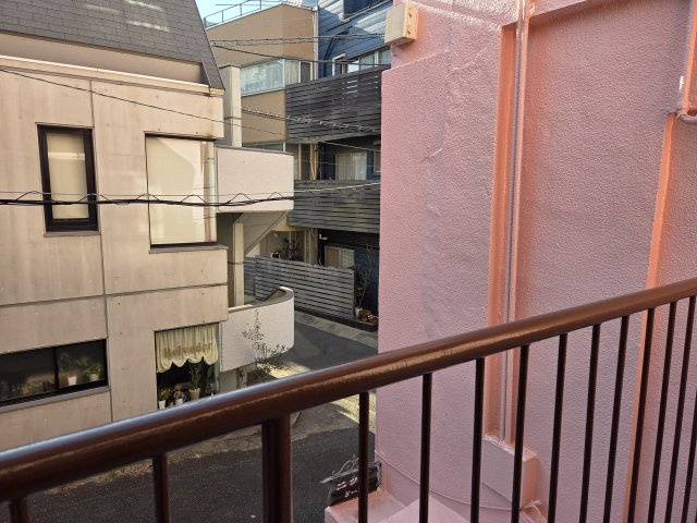 第一西尾ビルの展望