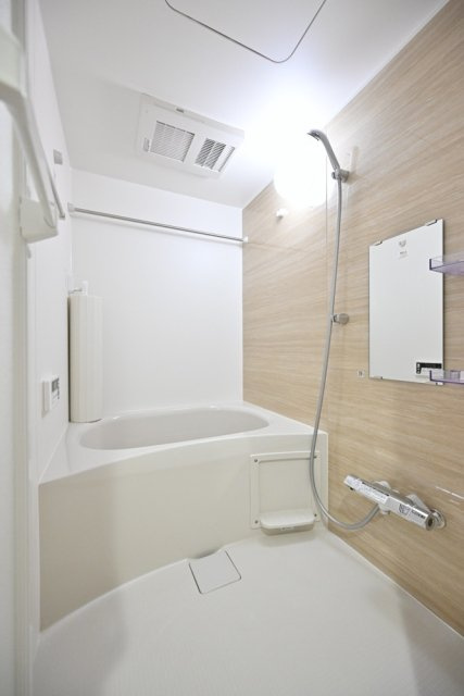 ＣＥＮＴＲＡＬ　ＧＡＲＤＥＮ　ＲＥＳＩＤＥＮＣＥ　ＴＯＫＹＯの浴室|日々の暮らしに欠かせないお風呂です
