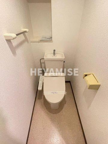 スカール富士見のトイレ|※同間取りの別号室の写真です。