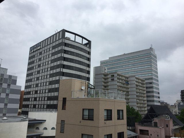 Levante両国の展望