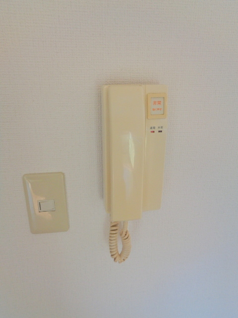 グリンデルワルトのセキュリティ|インターホン設置済み