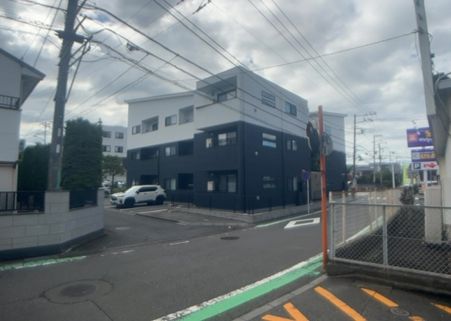 【展望】 | ネオコーポ町田 | 景色重視でお家選ぶをするとスーパーが遠い！学校が遠い！など生活をするうえで利便性で困ることもあります。まず一度現地を見学する際に、周辺の施設などがあるかを確認し、暮らし始めた後のことを想像しましょう。