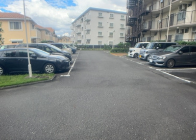 【駐輪場】 | ネオコーポ町田 | マンションの駐輪場は、事前に空きがあるか確認を取ると安心です。せっかく入居したのに駐輪スペースがない！なんてことになったら大変ですよね。そこで、内見時や購入前にはまず事前に確認しておくと良いでしょう。