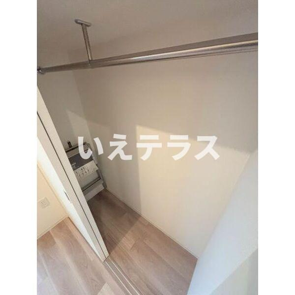 セレニテ神戸駅前アリエの収納