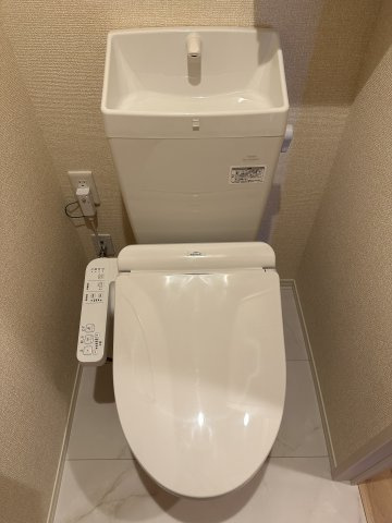オーヴェスト深大寺のトイレ