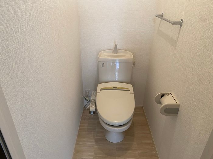 メゾン定正　Bのトイレ