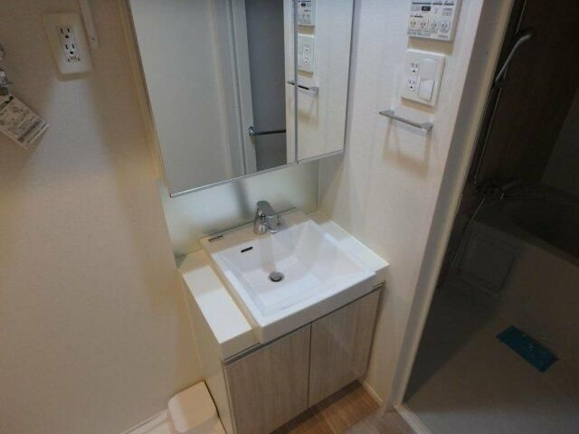 江東区大島７丁目の賃貸マンションの洗面所