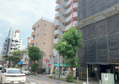 【展望】 | ライオンズマンション相模原第七 | 眺望の良さを楽しめるダイニングキッチンで家族団らんの時間を過ごしてはいかがでしょうか。バルコニーから見える景色を家族で眺める時間は、時間が経つのを忘れてしまいそうですね。是非、現地を見に行きましょう！