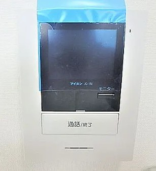 【セキュリティ】 | アルシオーネ絹ヶ丘 | モニター付きインターフォンです。
