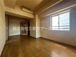 【寝室】 | Ｊタワー西大井ウェストコート | Ｊタワー西大井ウェストコート　は三都市アース中延店へお任せください！　ご内覧可能なお部屋は物件現地お待ち合わせご案内可能です！