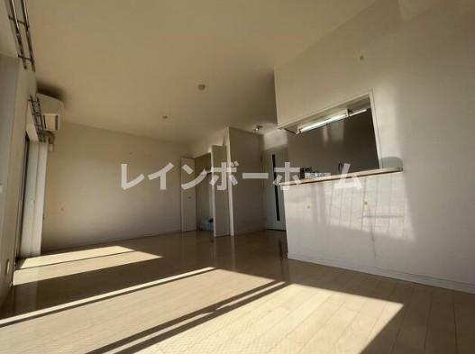 柏市十余二の賃貸マンションの内装|内装は落ち着いています