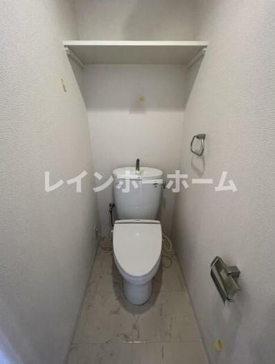 柏市十余二の賃貸マンションのトイレ|シンプルで使いやすいトイレです