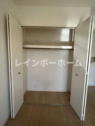 柏市十余二の賃貸マンションの収納|こまごまとしたものを収納できそうですね