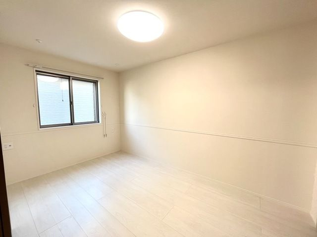 アーバンハイツの洋室
