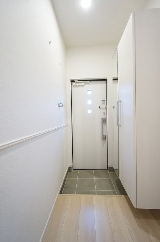 シャノワール　Ｍの玄関