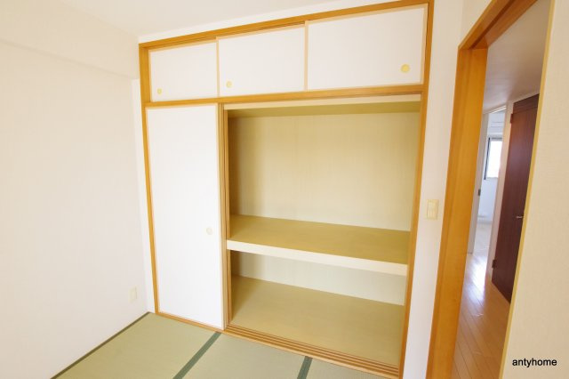 レジディア都島1　仲介手数料無料の収納