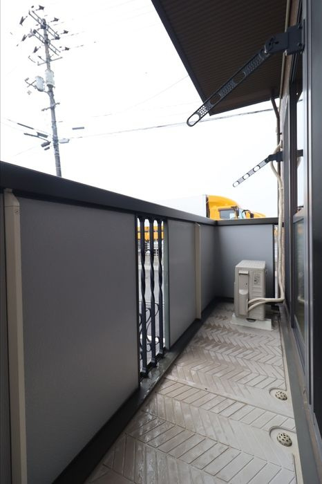 ストークシャトル　B棟のバルコニー