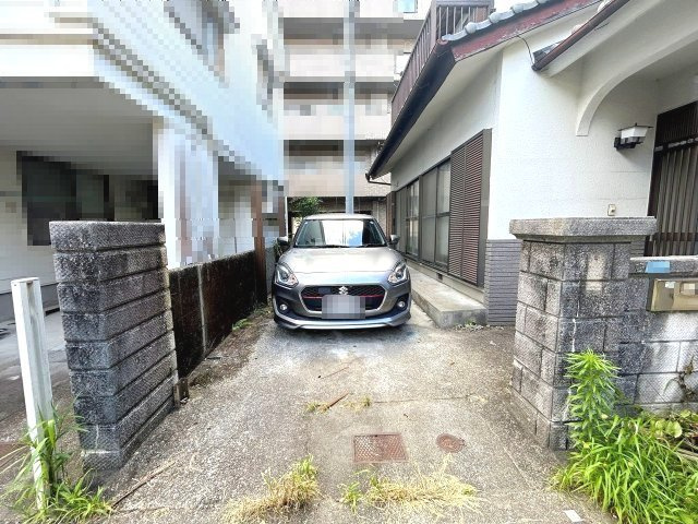 【駐車場】 | 中古一戸建　高知市高須一丁目