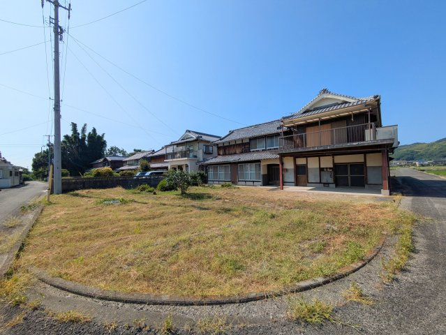 中通土地の外観