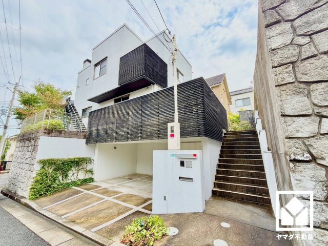 西宮市甲陽園山王町