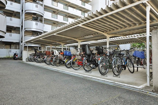 コスモ北野田の駐輪場|駐輪場